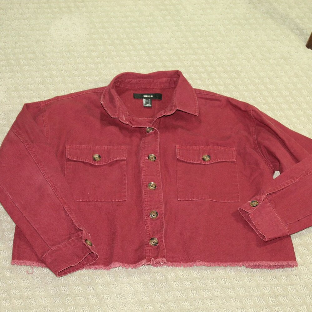Forever 21 Size S Boxy Burgundy 100% Cotton Denim Crop Raw Hem Jacket